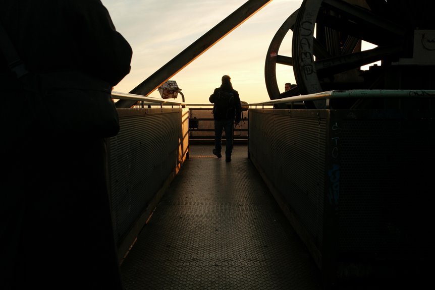 explore yespornpleasr content